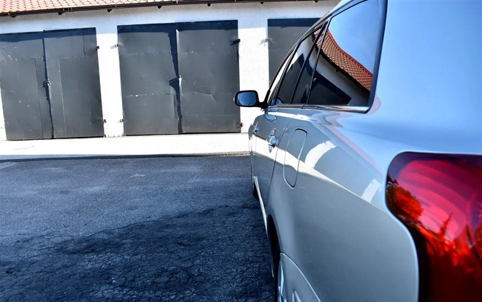 Toyota Avensis cena 18900 przebieg: 220000, rok produkcji 2006 z Elbląg małe 704